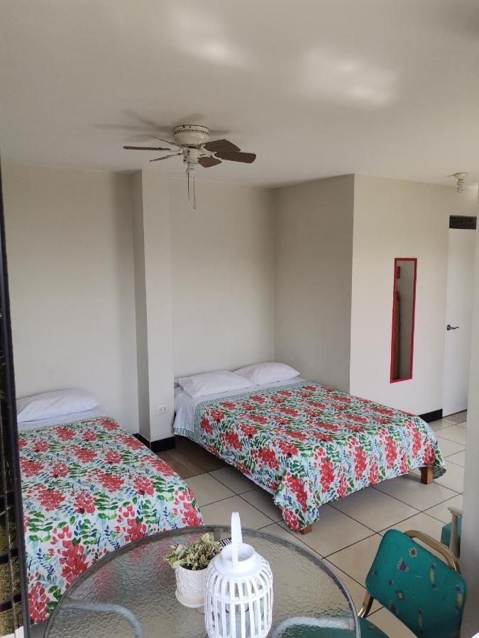 Mi Pequeno Club Hotell Lima Exteriör bild